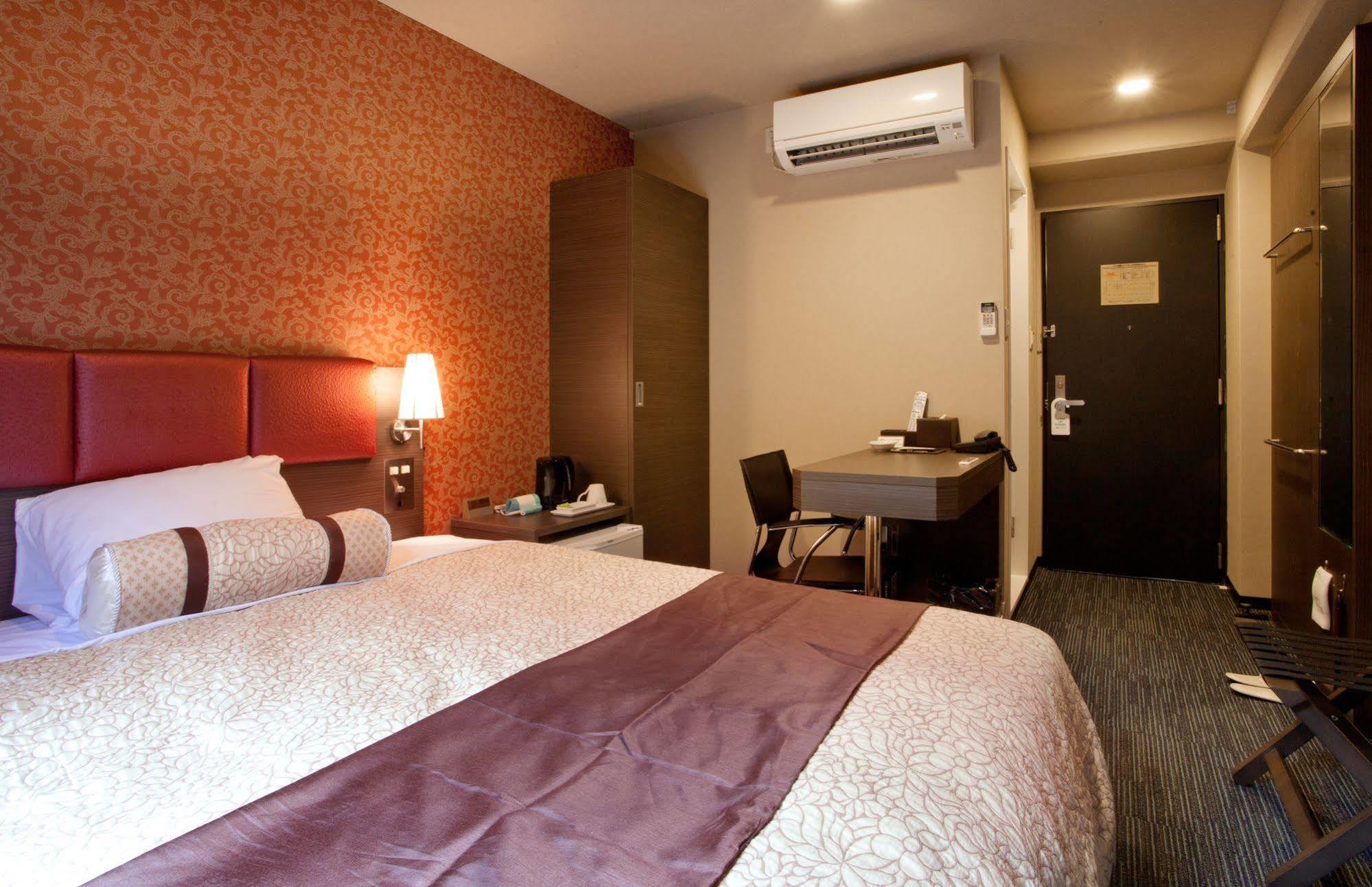 Kuretake Inn Premium Shizuoka Ekimae Экстерьер фото